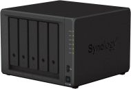 Мрежов сторидж Synology DS1522+, За 5 диска, До 108TB, RAM 8GB, 4xГигабит, USB 3.2 Gen 1